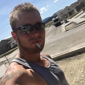 Meet your Posher, Cory